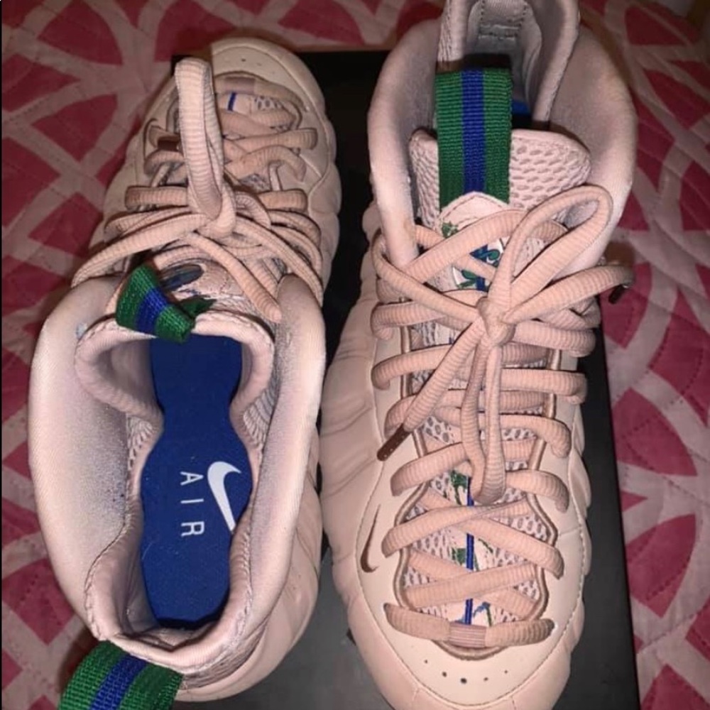 Foam posits